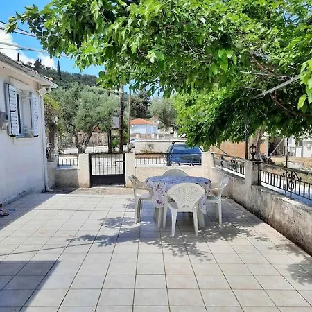 Casa vacanze Cozy House For 5 Persons At Vougiato Zakinthos Makhairádhon